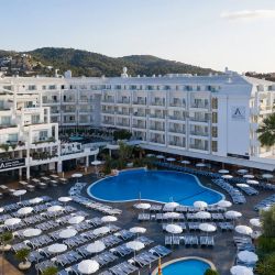 Aqua Aquamarina Santa Susanna