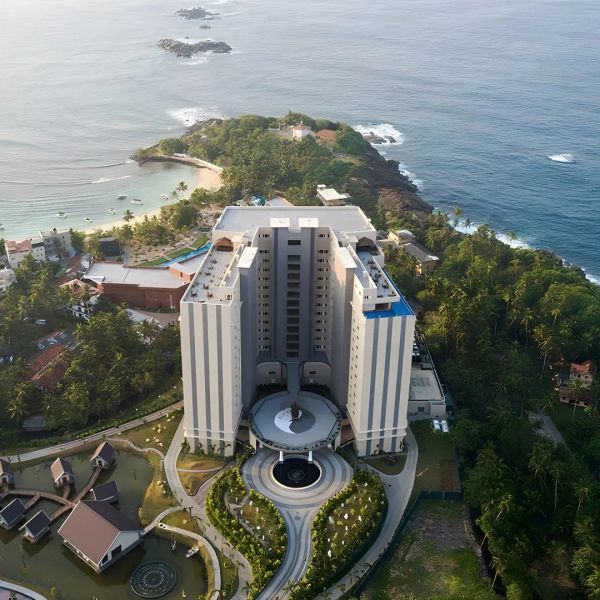 Araliya Beach Resort Spa — Unawatuna, Sri Lanka