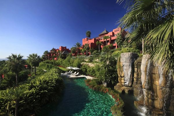 Asia Gardens Thai Spa a Royal Hideaway