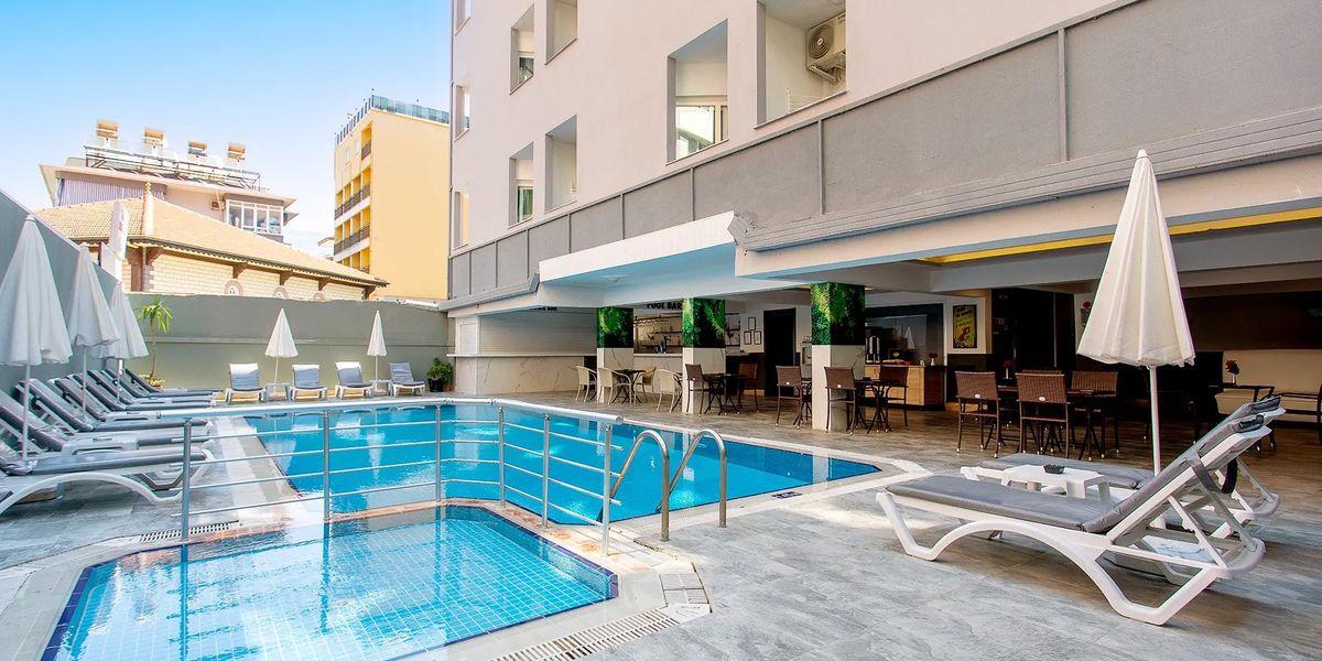 Turcja na 7 dni w maju: 3⋆ hotel od 1 099 zł