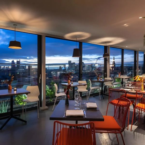 Assembly — Londyn, Wielka Brytania