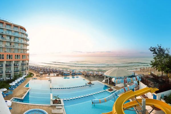 Azalia Hotel & Spa