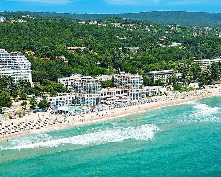 Azalia Hotel & Spa