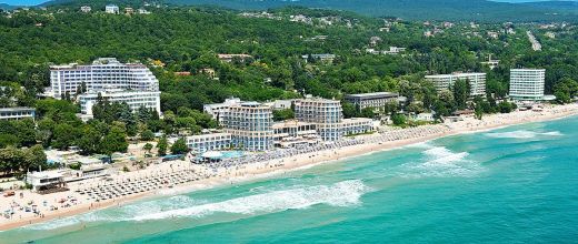 Azalia Hotel & Spa