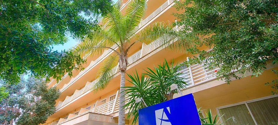 Azuline Bahamas & Bahamas II