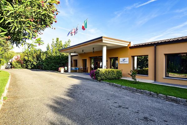 Baja Bianca (Capo Coda Cavallo)