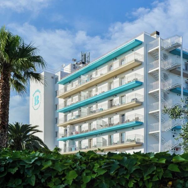 Bamblue Boutique Apartments (ex. HTop Paradis Park) — Pineda de Mar, Hiszpania
