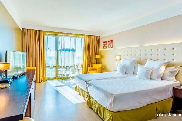 Barcelo Royal Beach