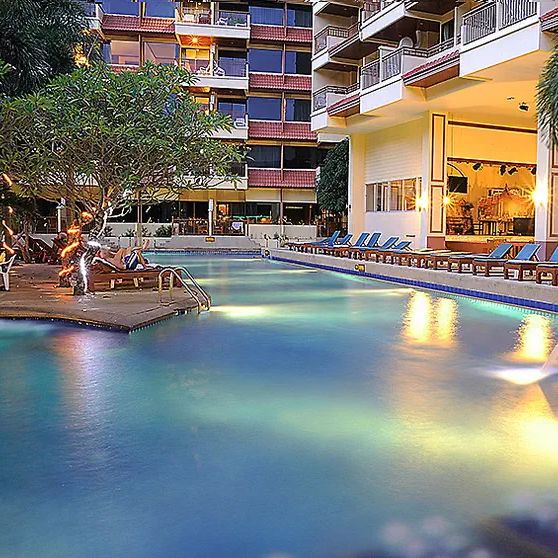 Baumanburi — Patong, Tajlandia