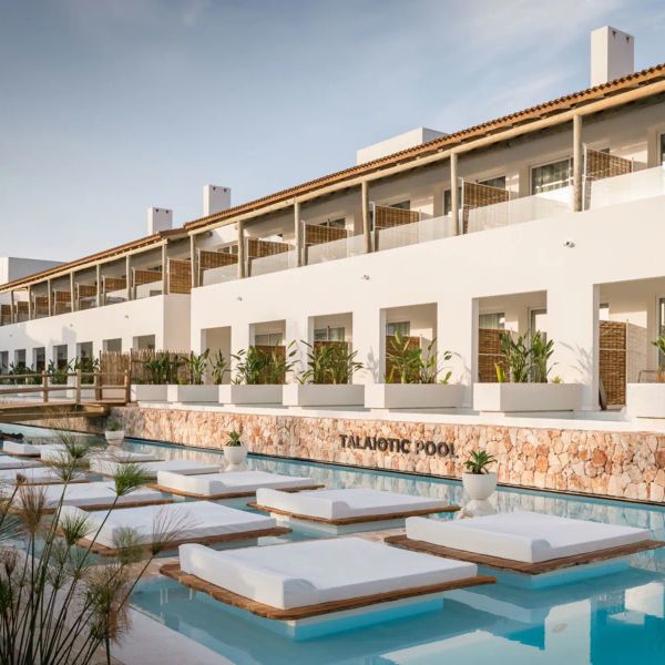 Lago Resort Menorca — Cala'n Bosch, Hiszpania