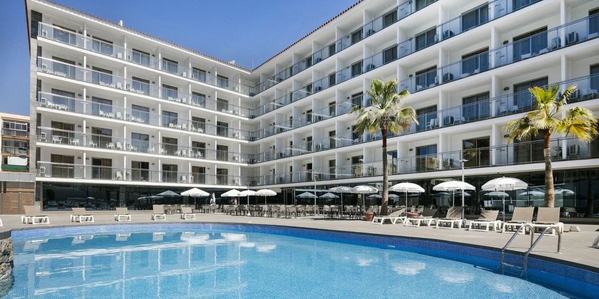 Hiszpania na 7 dni we wrześniu: 4⋆ hotel od 3 159 zł