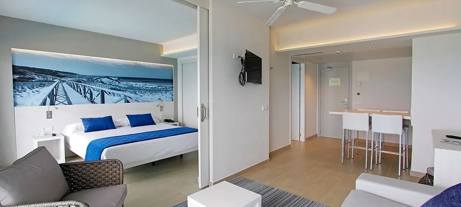 BG Tonga Design & Suites Tower (Club Tonga)