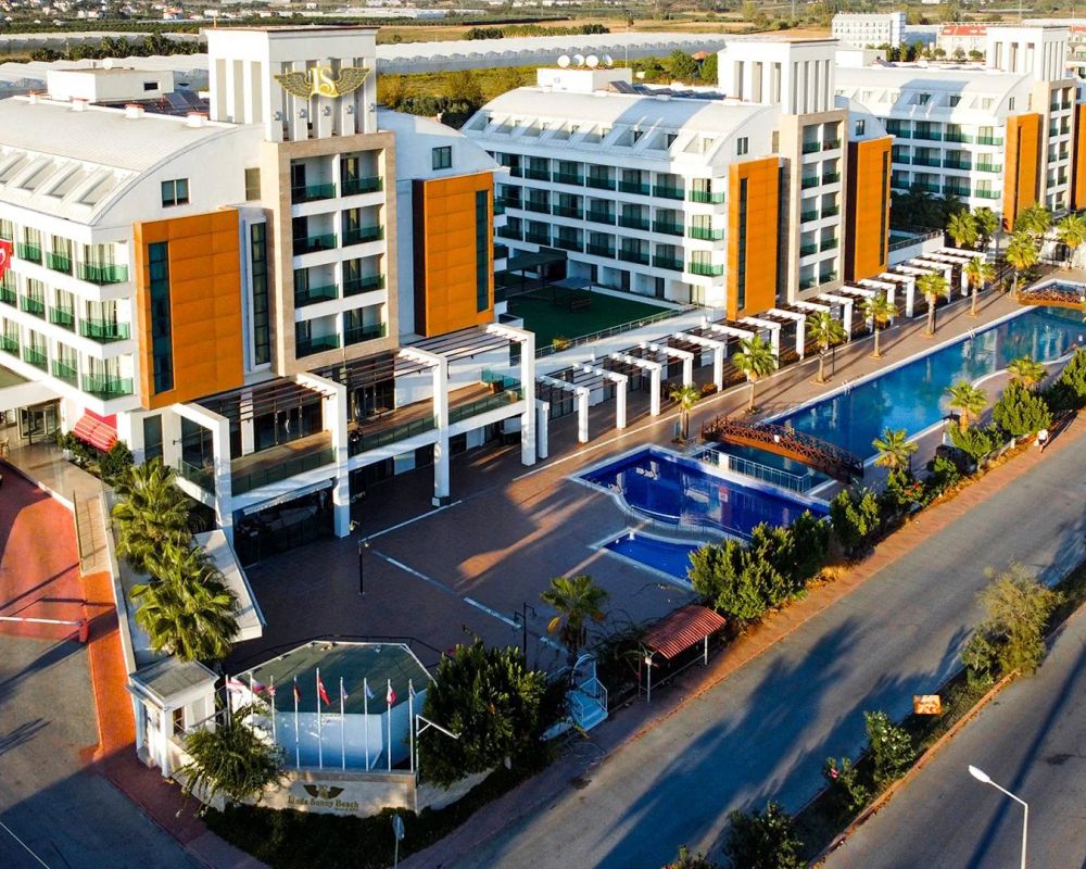 Linda Sunny Beach
