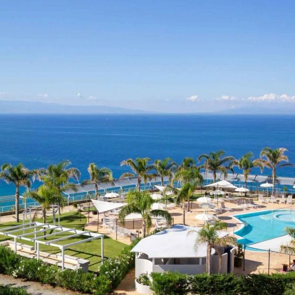Hotel Blue Bay Resort w Włochy (Kalabria) - oferta last minute