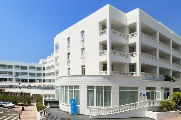 Blue Sea Lagos De Cesar