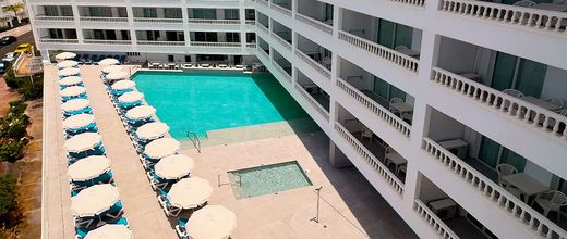 Blue Sea Lagos de Cesar