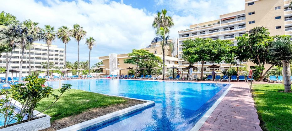 Blue Sea Puerto Resort