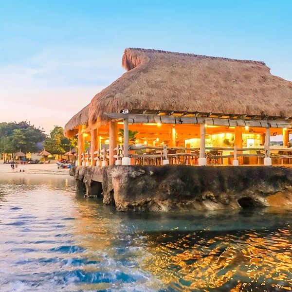 Bluewater Maribago Beach Resort – 2027-03-09 - Zdjęcie 3