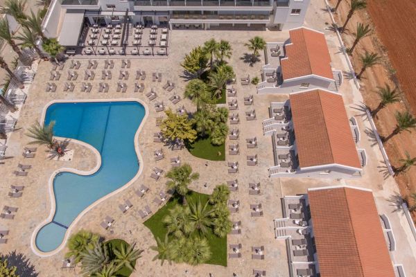 Bohemian Gardens (Protaras)