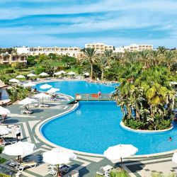 Brayka Bay Resort