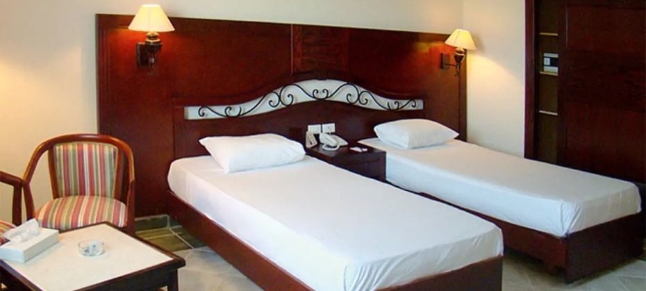 Brayka Bay Resort