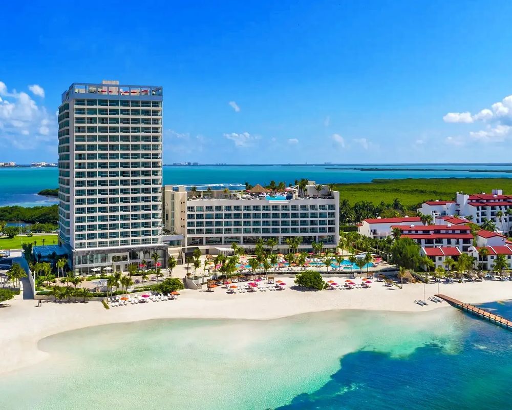 Breathless Cancun Soul Resort & Spa