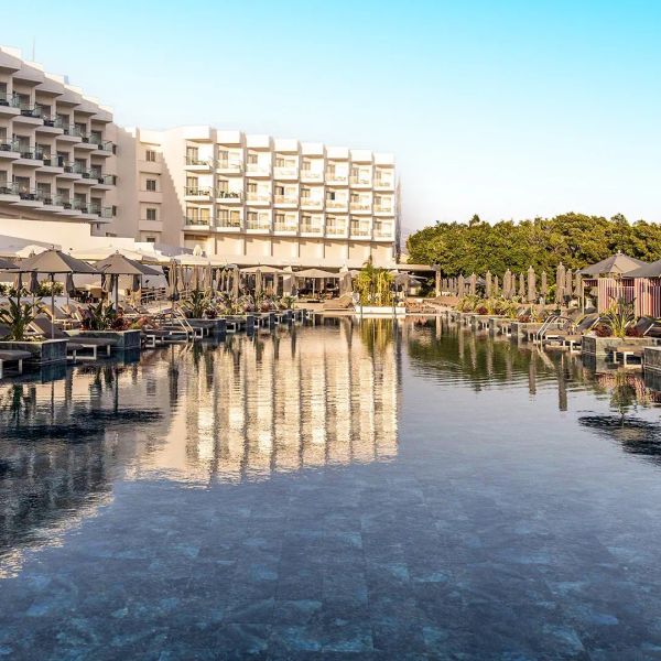 Cali Resort & Spa — Paphos, Cypr