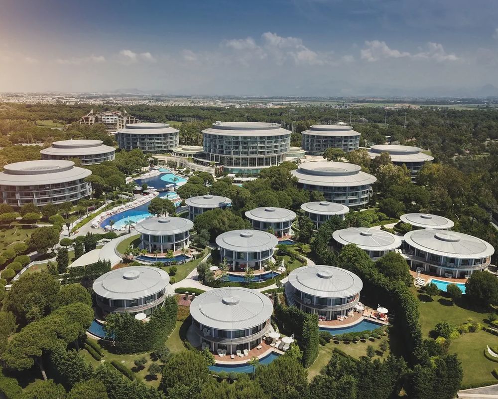 Calista Luxury Resort