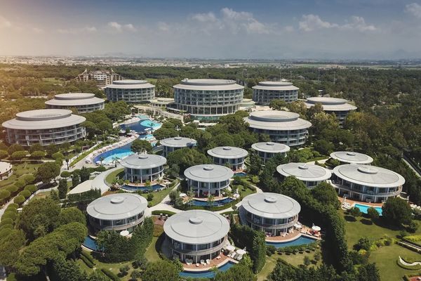Calista Luxury Resort
