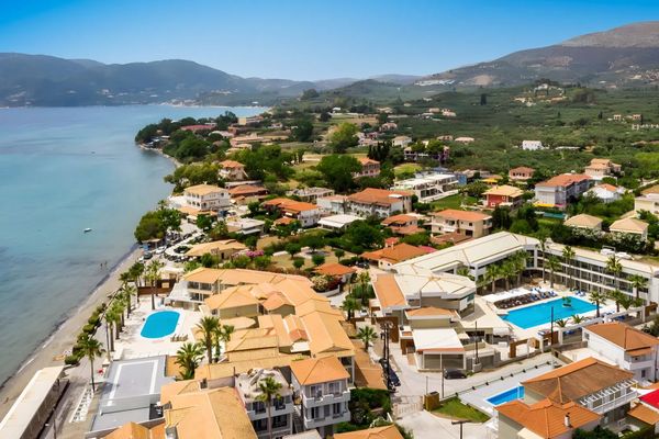 White Olive Premium Cameo (ex. Zante Blue Beach)
