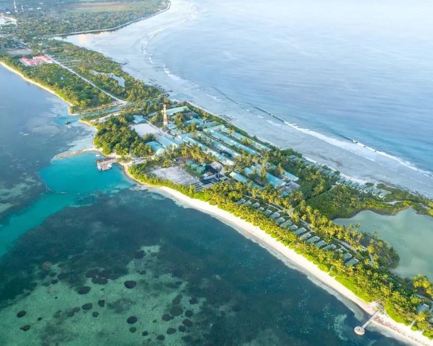 Canareef Resort