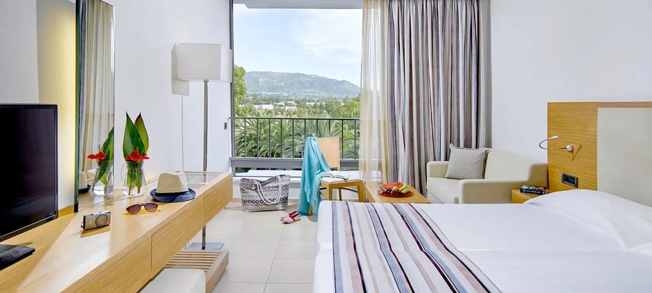 Caravia Beach & Bungalows