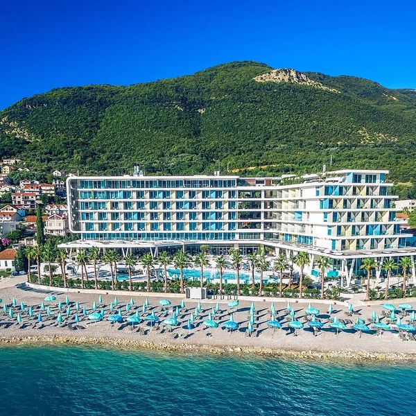 Carine Kumbor (ex. Iberostar Selection Kumbor) — Kumbor, Czarnogóra