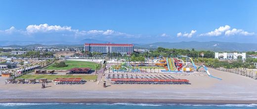 Casa Fora Beach Resort