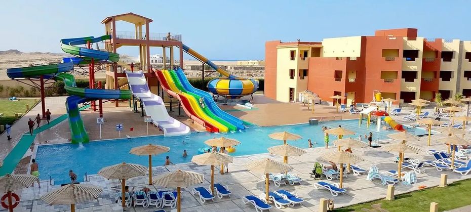 Casa Mare Resort (ex. Royal Tulip Beach Resort)