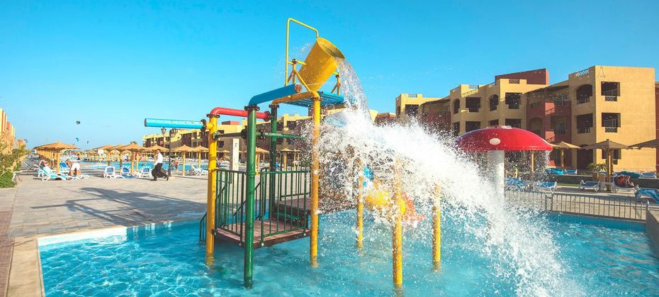 Casa Mare Resort (ex. Royal Tulip Beach Resort)