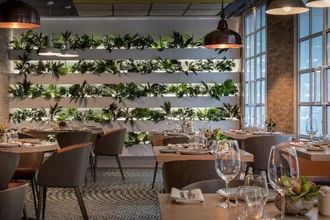 Catalonia Gran Via ex Gaudi