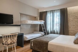 Catalonia Gran Via ex Gaudi