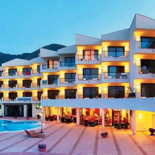 Cefalu Sea Palace — Cefalu, Włochy