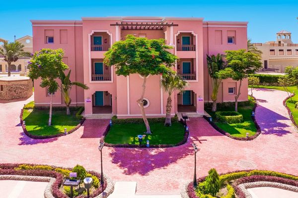 Charmillion Club Aqua Park