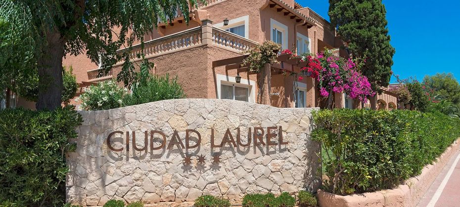 Ciudad Laurel Aparthotel