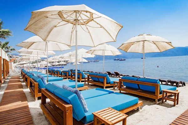 Class Beach