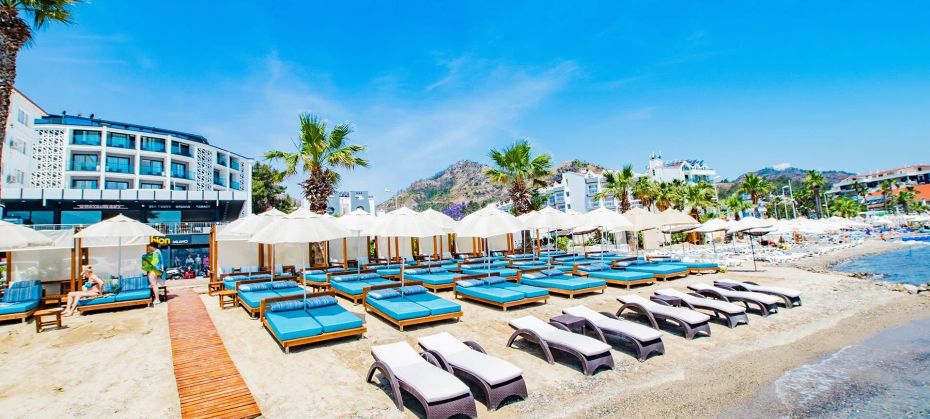 Class Beach