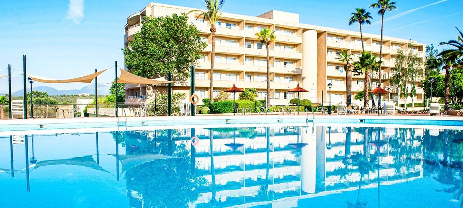 Club Cala Romani