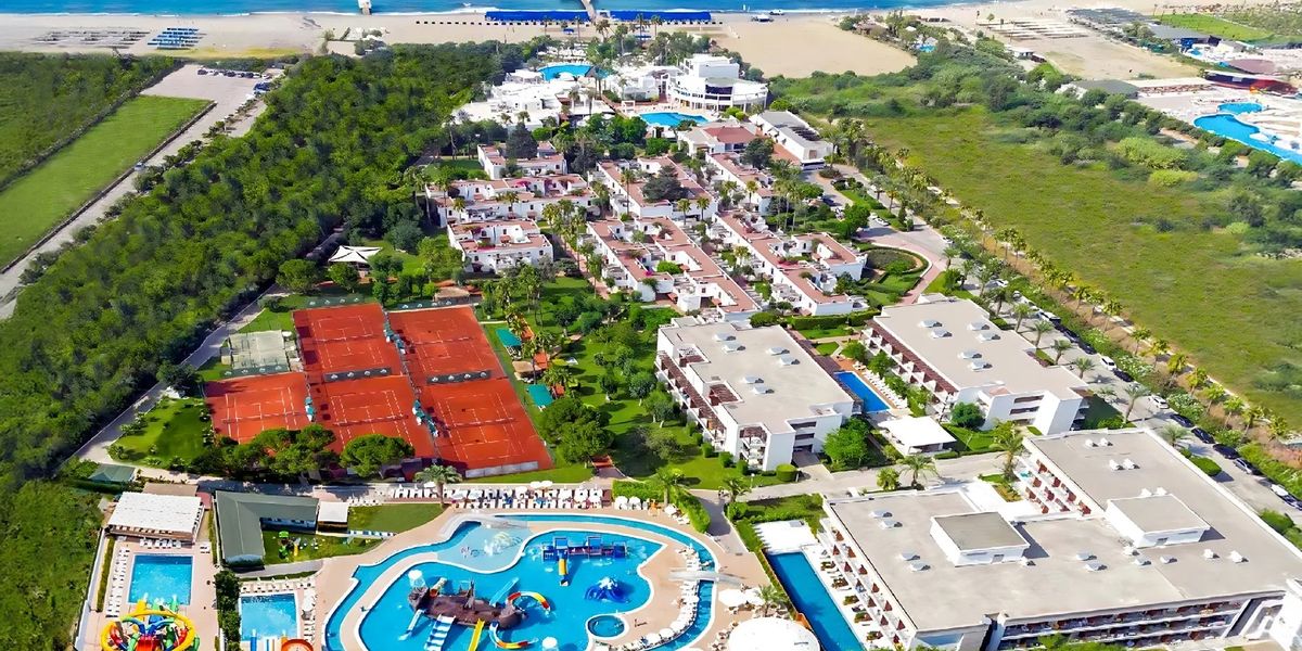 Turcja na 7 dni w kwietniu: 5⋆ hotel od 1 799 zł