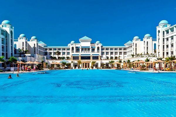 Concorde Green Park Palace