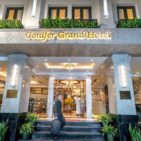Conifer Grand — Hanoi, Wietnam