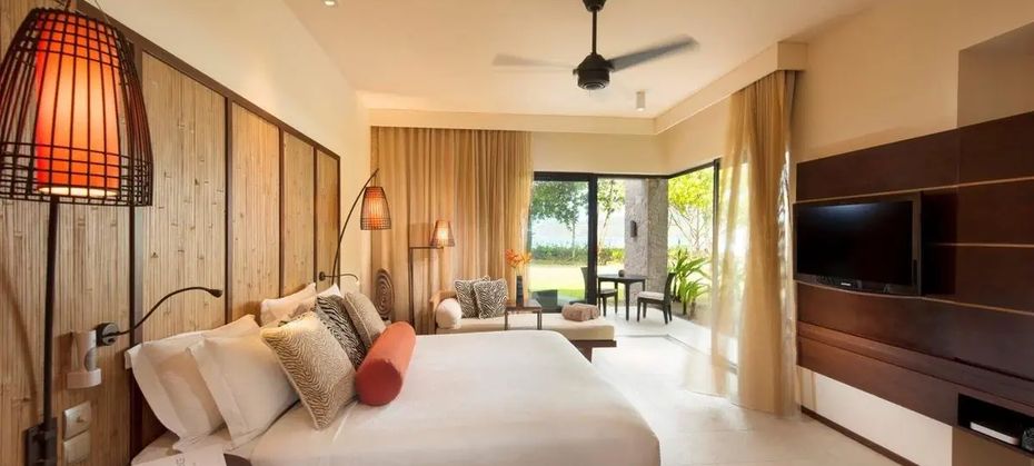 Constance Ephelia Resort