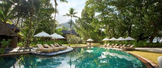 Constance Ephelia Resort