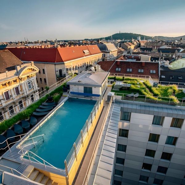 Continental Budapest (ex. Continental Zara)